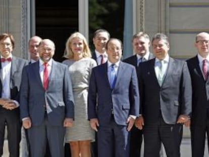 Foto de familia de la minicumbre celebrada en Par&iacute;s.