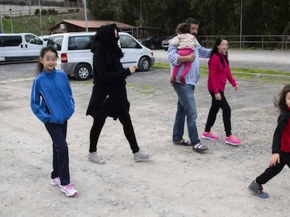 Houari Buedine y su familia en el Centro de Estancia Temporal para Inmigrantes (CETI) de Ceuta.