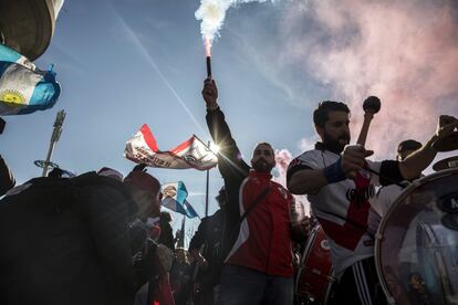 Los aficionados del River Plate este domingo en Madrid.