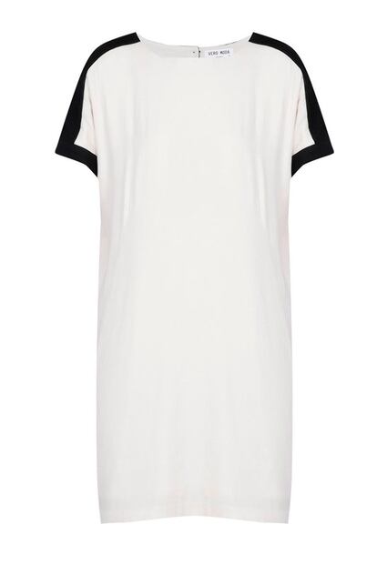 Blanco y negro, de Vero Moda (49 euros).