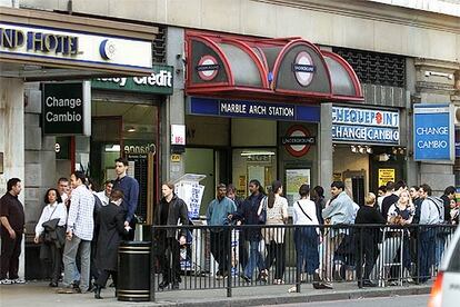 Imagen de una céntrica estación del metro de Londres.