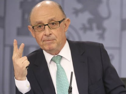 Cristóbal Montoro, ministro de Hacienda.