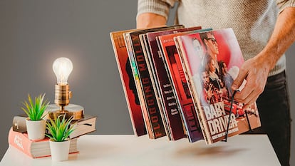 Las mejores estanterías e ideas de almacenamiento para vinilos.