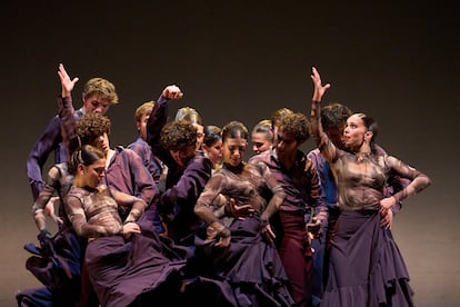 Coreografía de danza española, en una imagen cedida por el Real Conservatorio Profesional de Danza Mariemma.