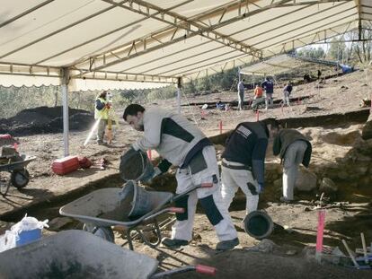 Excavaciones en el castro de Monte do Castro en Ribadumia 