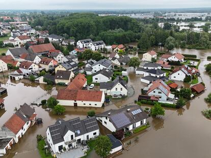 A general view taken with a drone shows the flood-affected area at the Paar river following heavy rainfalls in Gotteshofen near Ingolstadt, Germany, June 2, 2024. REUTERS/Ayhan Uyanik