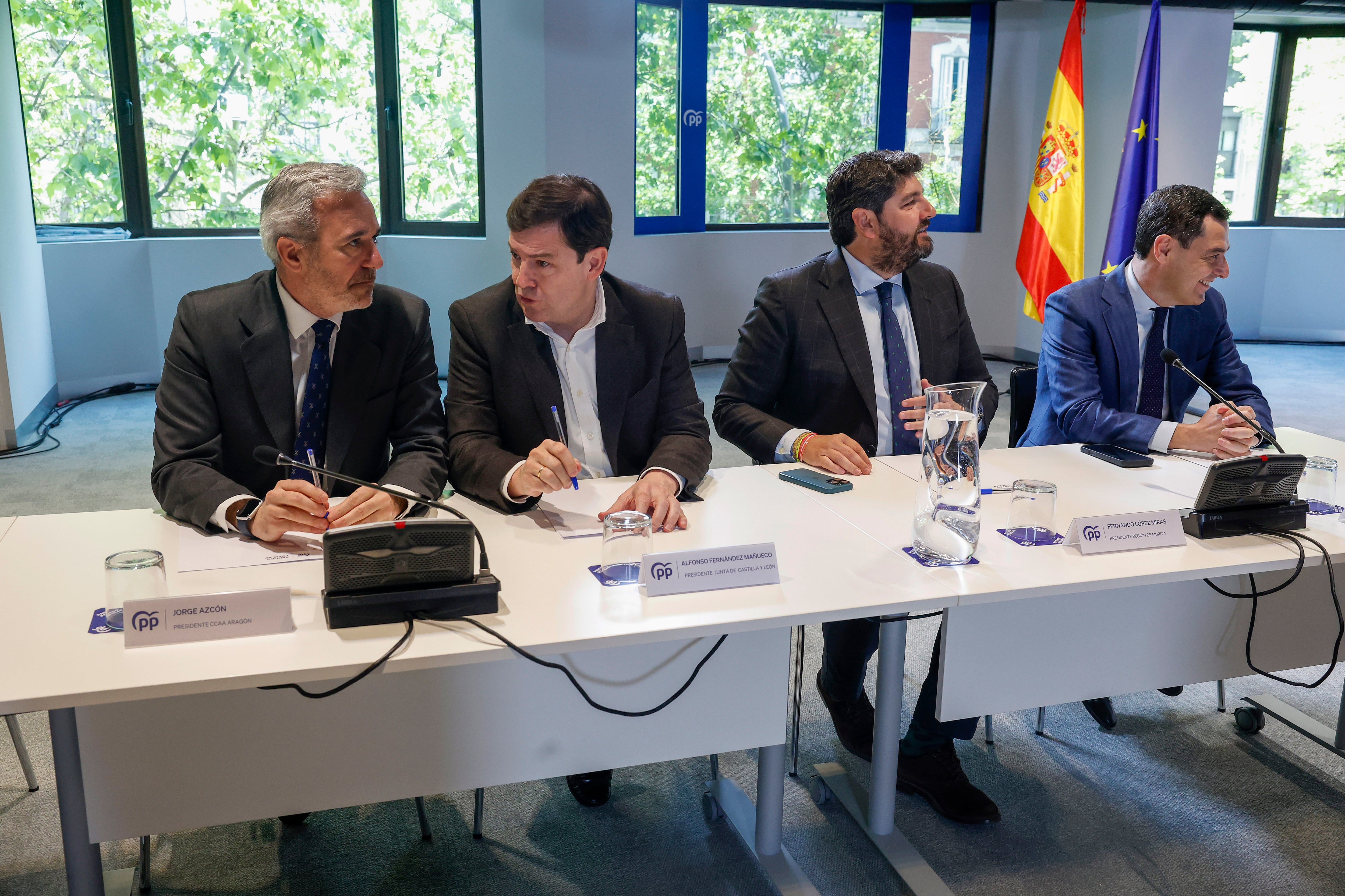 The PP Congress and the calendar play against the negotiation with Vox of the Budgets of Murcia and Aragon | Spain