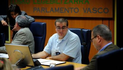 Representantes de CC OO, en la comisin de Seguridad del Parlamento