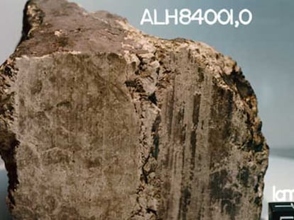 El meteorito de origen marciano ALH-84001, encontrado en la Tierra.