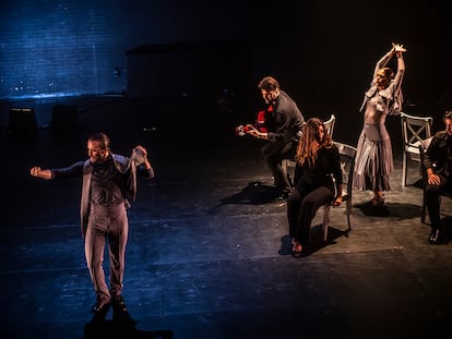 Una escena de la obra 'Alter Ego', en el Teatro Español.