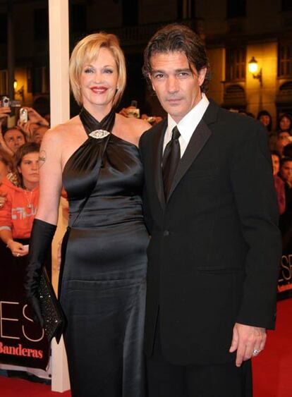 Melanie Griffith y Antonio Banderas, anoche en Málaga.