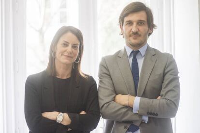 Sara Gutierrez Campiña y Jorge Ferrer, socios de finReg, 'boutique' de asesoramiento financiero.