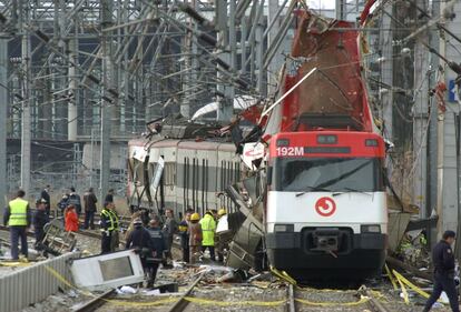 Estado en el que quedó uno de los trenes de la estación de Atocha afectados por las explosiones de los atentados.