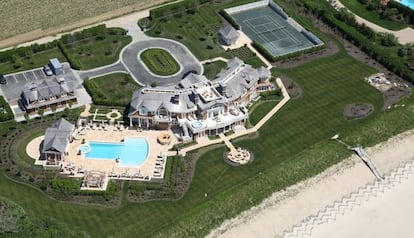 La mansión en los Hamptons.