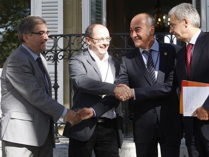 De izquierda a derecha: Jesús Eguiguren, Juan Karlos Izagirre, Martin Garitano y Carlos Totorika.
