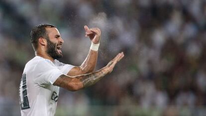Jesé se lamenta por una ocasión fallada en el partido contra el Inter