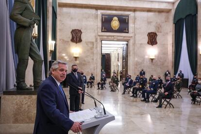 Alberto Fernández pronuncia un discurso durante el encuentro anual de Camaradería de las Fuerzas Armadas, el pasado 22 de julio en Buenos Aires.