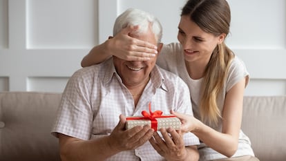 Sorprende a tu padre este 19 de marzo con uno de estos regalos. GETTY IMAGES.