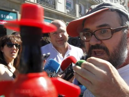 Un miembro de Madrid Ciudadanía y Patrimonio, durante la rueda de prensa.