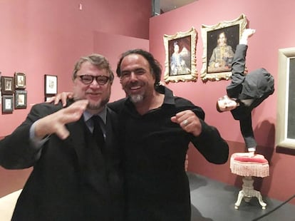 Guillermo del Toro (izq) y Alejandro Gonz&aacute;lez I&ntilde;&aacute;rritu (derecha), en el museo sobre el director de &#039;El laberinto del Fauno&#039;. 