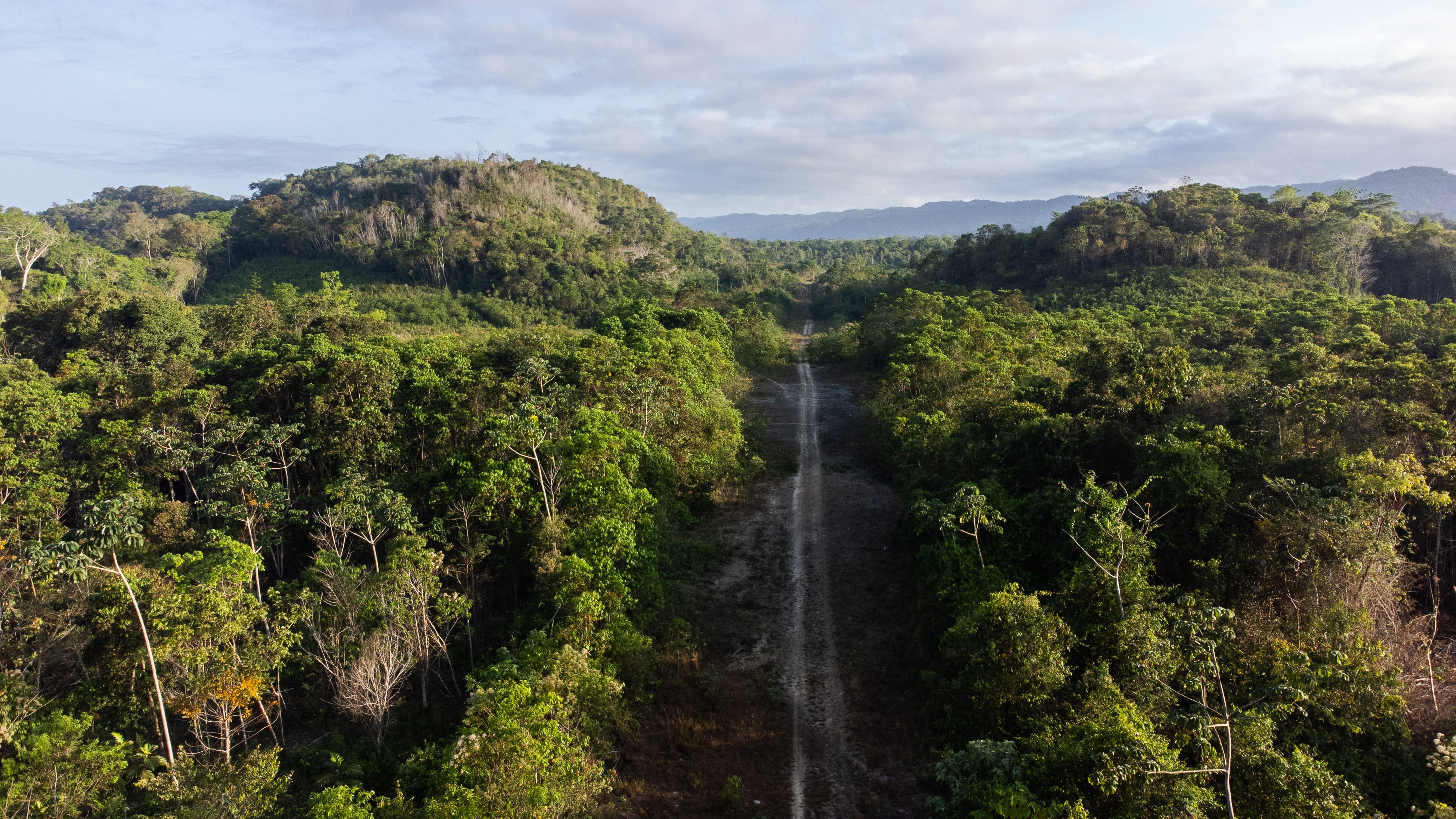 Vista aérea de la antigua pista ilegal para el trafico de droga en Ocosingo, Chiapas.