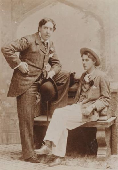Óscar Wilde y Alfred Douglas, en un retrato de la National Gallery.