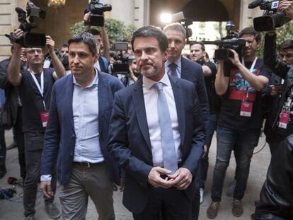 Manuel Valls,a su llegada al acto de entrega del premio al Seny de Societat Civil Catalana en Barcelona el pasado día 23.