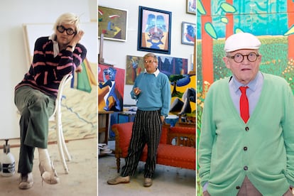 David Hockney
Maestro del color, sus prendas favoritas siguen la paleta de sus obras. Pantalones amarillos, chaquetas celestes, calcetines desparejados o pajaritas en tono cereza son algunas de las elecciones de un genio del norte de Inglaterra que gusta pintar las piscinas color zafiro de la soleada California. “Describir su estilo en una sola página le haría parecer un payaso”, añade Newman, “pero el verdadero atractivo del resultado final se basa en una actitud relajada muy difícil de imitar. Realza cualquier prenda con su actitud y su seguridad”. El ilustrador y fotógrafo Cecil Beaton recordaba en Vogue su primer encuentro: “Fue en Nueva York, en 1961, se acababa de teñir el pelo por primera vez y se trajo unas gafas tan grandes como las ruedas de una bicicleta”.
Sus lazos con el mundo de la moda eran estrechos: fue el padrino de boda de los diseñadores Celia Birtwell y Ossie Clarke.