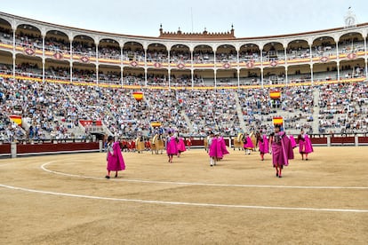 Paseíllo de la corrida goyesca de 2023.