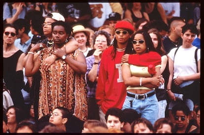 Imagen de la tercera manifestación por el orgullo lésbico de Nueva York, celebrada en 1995.