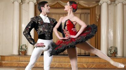 Kristina Balaban y Evgeniy Lagunov, primeros bailarines del Teatro Nacional de &Oacute;pera y Ballet de Kiev. 