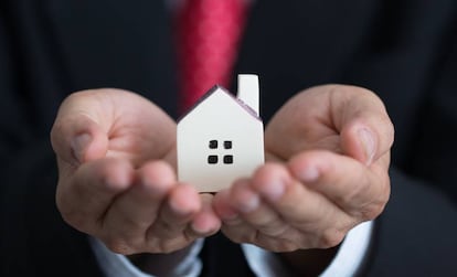 La importante inversión de los españoles en vivienda explica los datos de herencias.