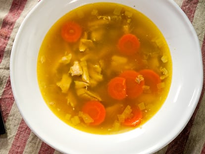 Receta de sopa de pollo