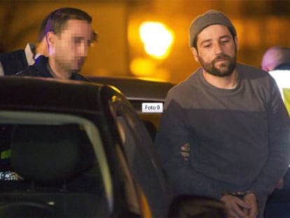 Daniel Pérez, detingut després d'encastar el seu cotxe contra la seu del PP.