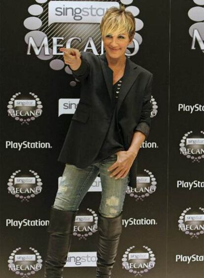La cantante Ana Torroja en la presentación del videojuego sobre Mecano