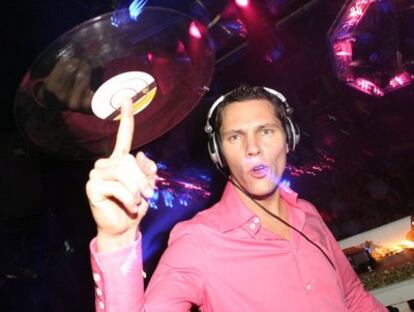 El Dj Tiësto en Holanda en 2004, durante la grabación del DVD <i>In concert</i>