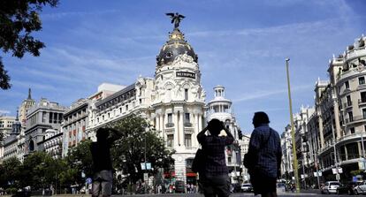 Edificio Metr&oacute;polis entre las calles de Alcala y la Gran Via de Madrid.