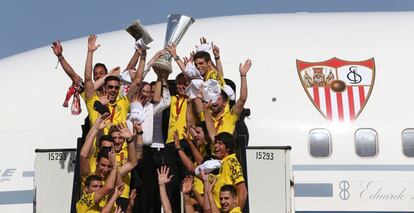 El equipo llega al aeropuerto de San Pablo.