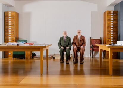 Gilbert y George, en su estudio.