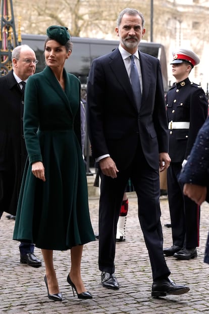 Los reyes Felipe y Letizia en la abadía de Westminster, el 29 de marzo de 2022.