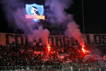 hinchada de Colo Colo