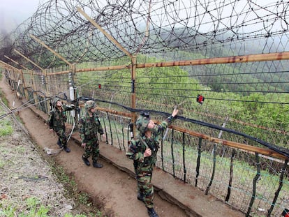 South Korean soldiers check the border with North Korea in the town of Yanggu.