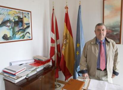 Miguel Buen, en su despacho en la sede del PSE, en San Sebastián