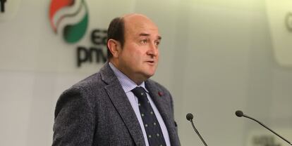 Andoni Ortuzar este lunes en Sabin Etxea.