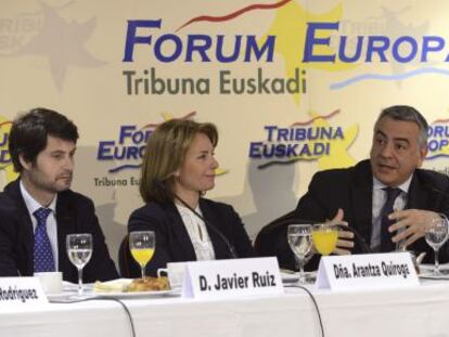 Candidatos del PP a diputado general de los tres territorios vascos, junto a Arantza Quiroga.