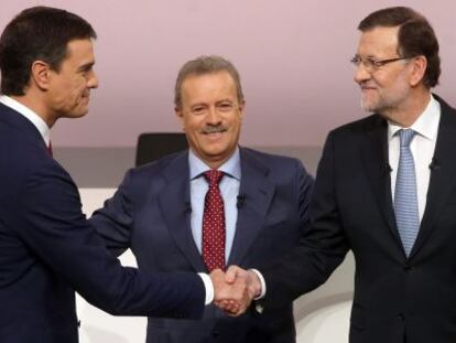 Pedro Sánchez y Mariano Rajoy, este lunes, antes del debate.