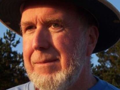 Kevin Kelly.