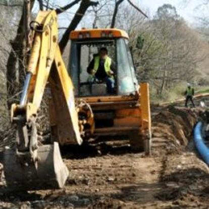 Obras de canalización de gas de Elecnor en Asturias.