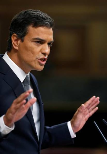 Spain's Socialist leader Pedro Sanchez delivers his speech.