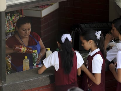 Comida chatarra prohibida en las escuelas de México